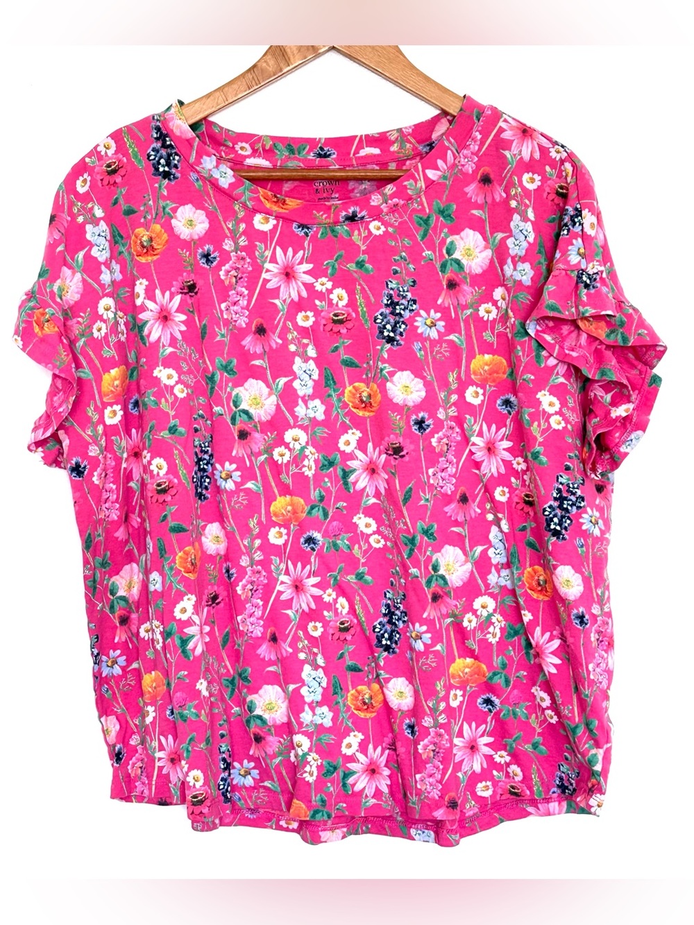 Crown & Ivy Shirt Women’s XL Pink Floral Ruffle Sleeve Pullover Top
